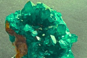 Dioptase Tsumeb Namibie